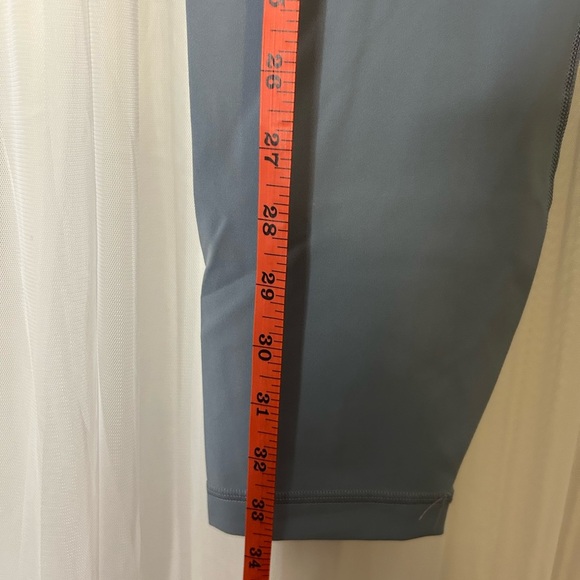 Lululemon Athletica Slate Gray/Blue Leggings - Picture 2 of 7